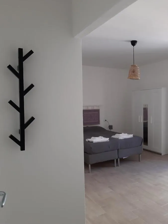 B&B Anninnía Castelsardo 0*,  Italia